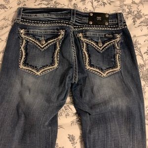 NWOT TAGS MISS ME SIGNATURE BOOT CUT JEAN 31X34